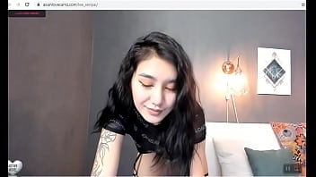 Asian masturbates on cam