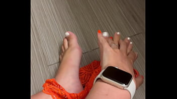 Je crois que je me suis transformé en petite orange