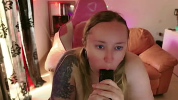 Sexy sucking your cock Sexy sucking your cock