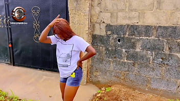 The stranded girl from abuja got my dick stuffed in her squirting pussy