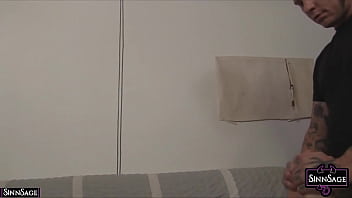 Nasty mature sinn sage hgets her feer licked before giving a footjob