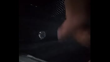 En El Baño Del Gimnasio thumbnail