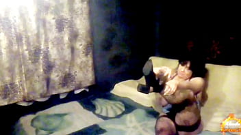 Erotic amateur dance and hot masturbation of horny milf klaudiaambergirl