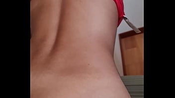 Putita me pide que no le grabe el rostro