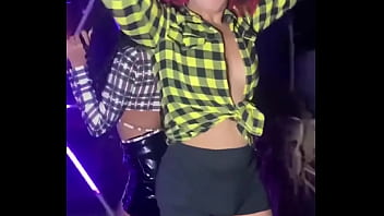 Com a minha gata vickymenage ️