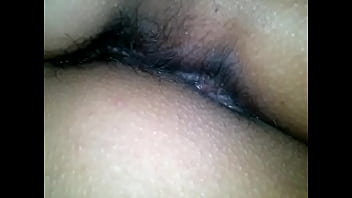 El culo de mi esposa bien humedo