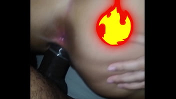 Abriu gostoso a buceta para a minha penetração