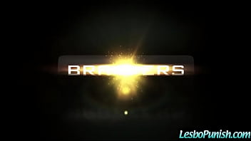 Hard sex on cam with blake&phoenix lesbos punishing each other clip