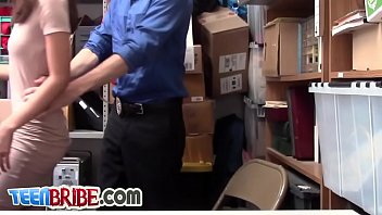 Amazing girl gets banged from behind