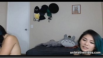 Live video the game between the beautiful woman