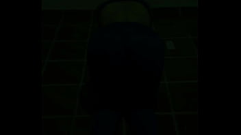 Ellie sanches se exibindo na garagem de casa