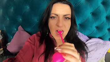 Adventures of milfycalla ep 139 the taste of my pussy this is a fetish that i like i want to see you with your dick