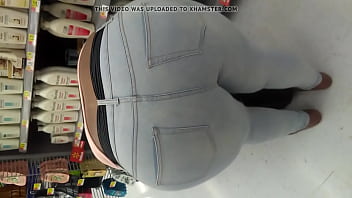 Filmando a gordinha no supermercado