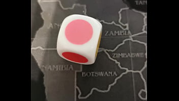 Jouons à un petit jeu voici un dé classique à 6 faces colorés chacune