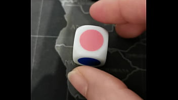 Jouons à un petit jeu voici un dé classique à 6 faces colorés chacune