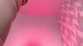 Ass worship — leggings big ass oil close up