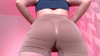 Ass worship — leggings big ass oil close up
