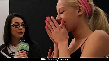 D with sex for cash 22