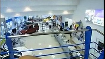 Service men fucking a lady at auto service center