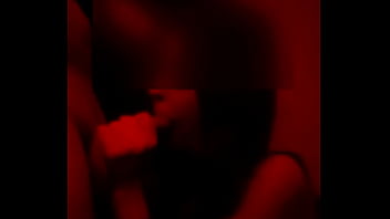 Natalia dando su primer mamada como hotwife