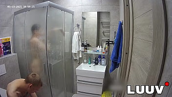 Luuv kareflore and abbadon film their real amateur homemade bathroom routine showing maximum real life openness