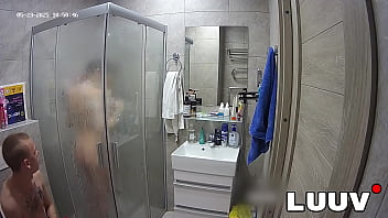 Luuv kareflore and abbadon film their real amateur homemade bathroom routine showing maximum real life openness