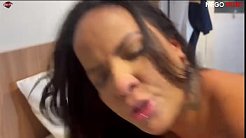 Rubi e marido arrebentando a esposa puta