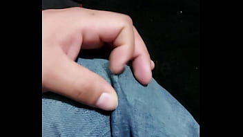 Sexo rápido con mi amigo cuando no hay nadie en casa