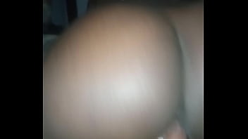 She creams on that strong bolla as she rides beautifuly