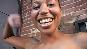 Sexy girl orally sinning 18