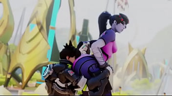 Overwatch tracer eats widow booty