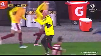 Uruguaio safado botando paulista pra mamar