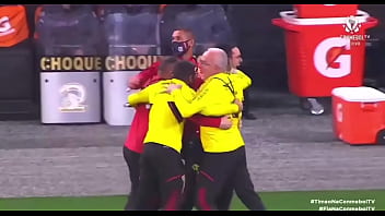 Uruguaio safado botando paulista pra mamar