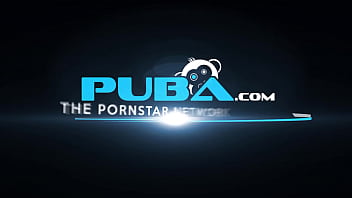 Asian babe gets nude