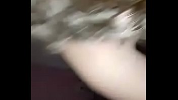 Gozando dando o rabinho pra um amigo