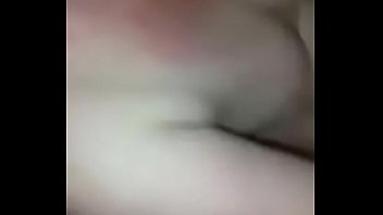 Gozando dando o rabinho pra um amigo