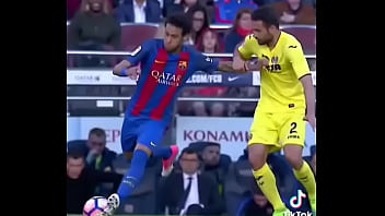 Neymar chup chup