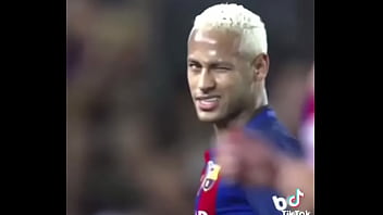 Neymar chup chup