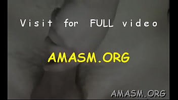 Glamour floozy gets head and cooter banged