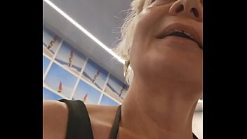 A la recherche d'un inconnu sur le bateau pour relever défi