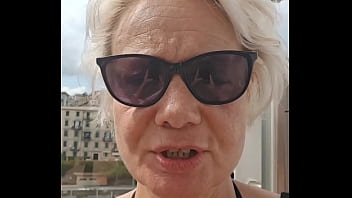 A la recherche d'un inconnu sur le bateau pour relever défi