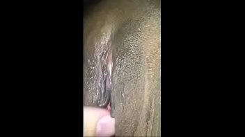 Bucetinha molhada da esposa