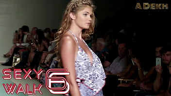 Sexy walk 6 nude horny clip