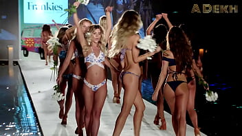 Sexy walk 6 nude horny clip