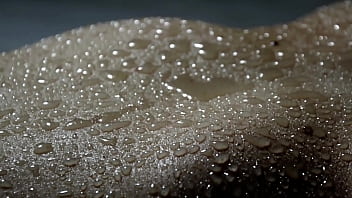 Ela ainda esta com medo de mostrar tudo quem vai querer