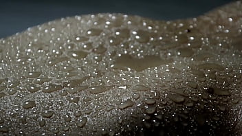 Ela ainda esta com medo de mostrar tudo quem vai querer