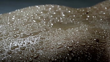 Ela ainda esta com medo de mostrar tudo quem vai querer