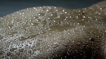 Ela ainda esta com medo de mostrar tudo quem vai querer