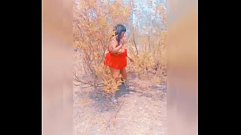 Sexy unapologetic queen of squirt outdoor forest kinky content getting fucked