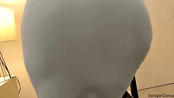 Coroa sem calcinha explodindo de tesão